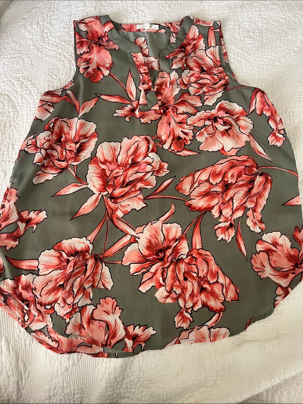 5/$25 Sleeveless Floral Keyhole Top - Olive with Coral Flower Print